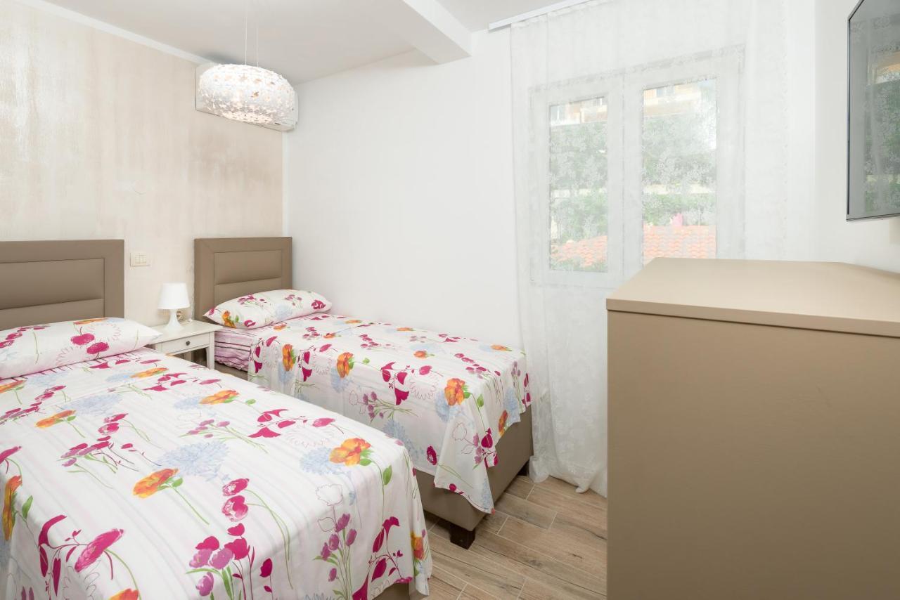 Gasthuis Luxury Bellavista Amazing Sea Holidays With Private & Parking *